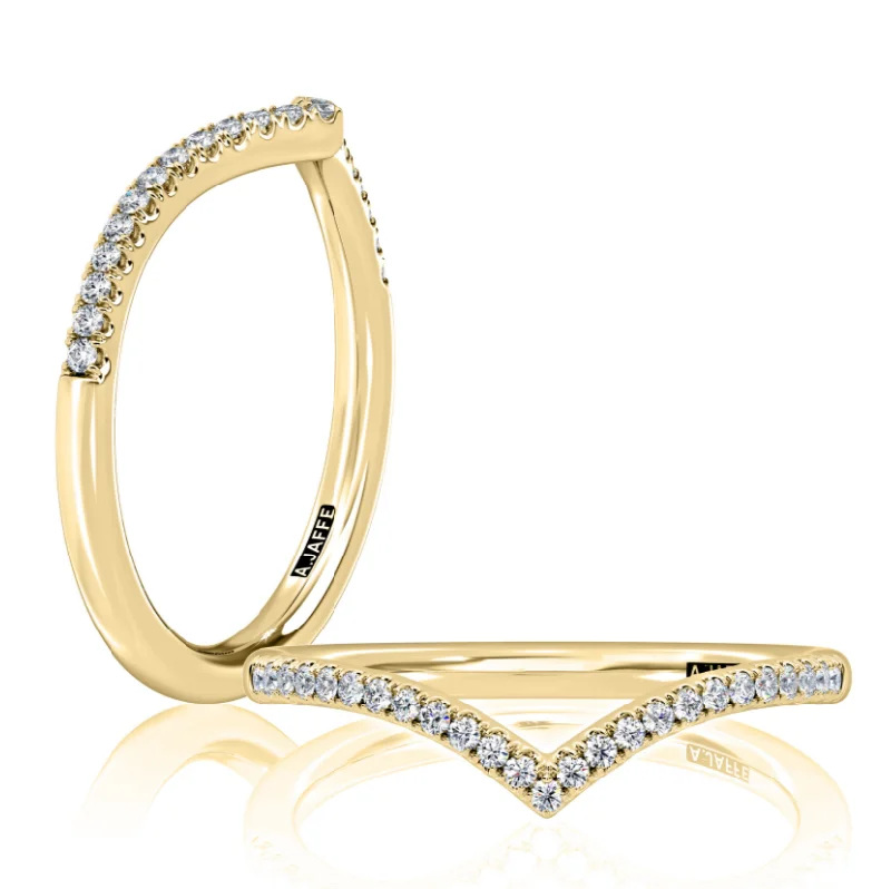 A. JAFFE Contour Diamond Wedding Ring in 14K Yellow Gold (0.13ctw)