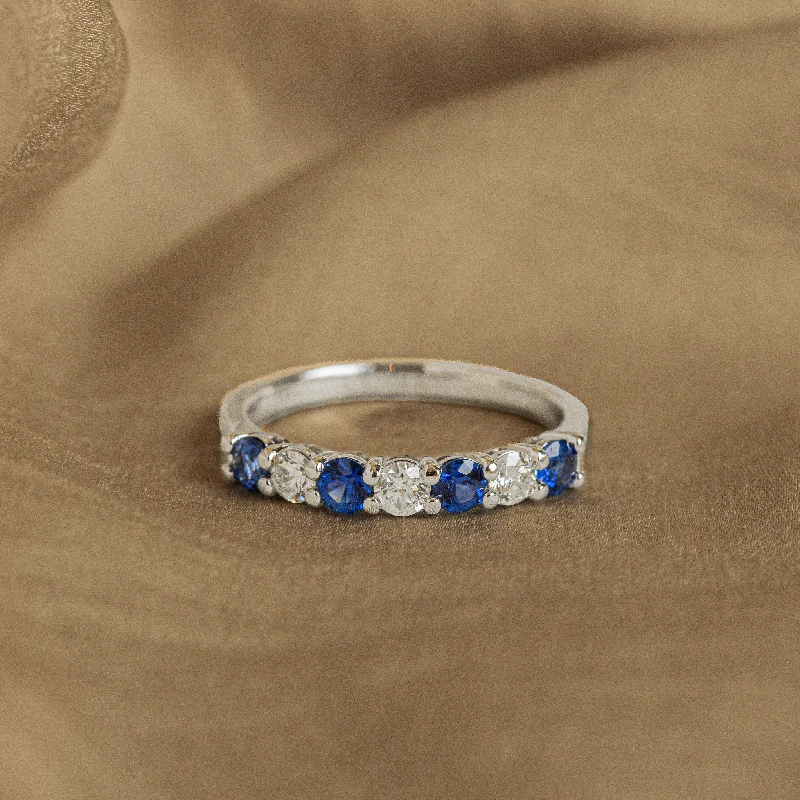 18K White Gold Round Natural Sapphire Diamond Band