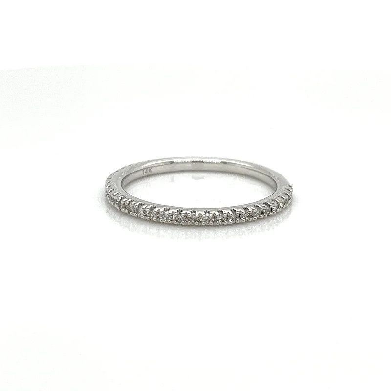 Half Anniversary Diamond Wedding Ring in 14K White Gold (0.25ctw)