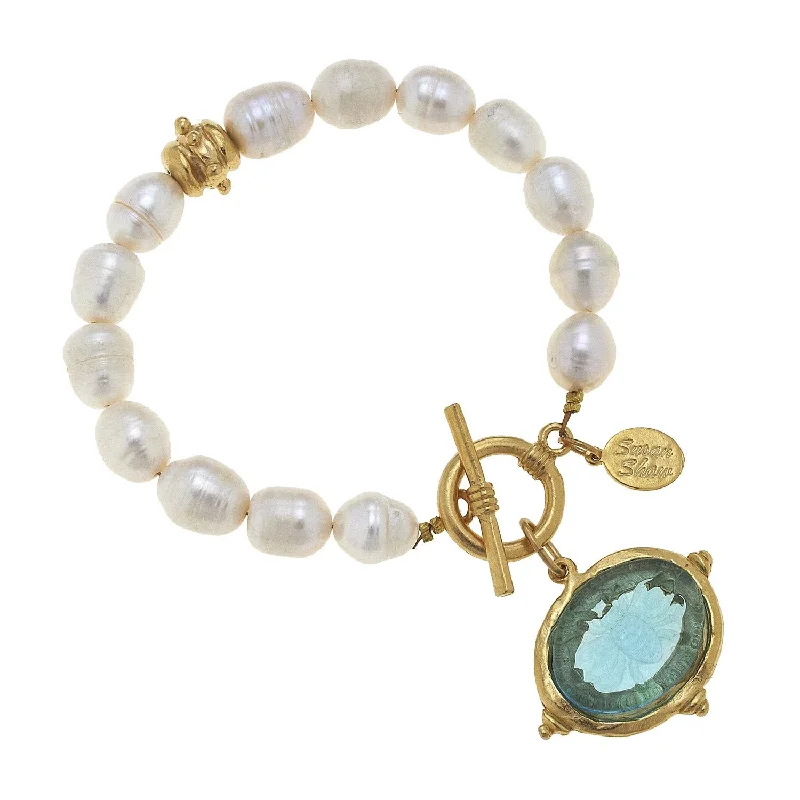 Venetian Glass Bee Pearl Bracelet