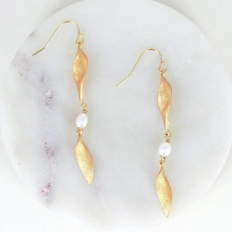 HONEY LOCUST LONG EARRING